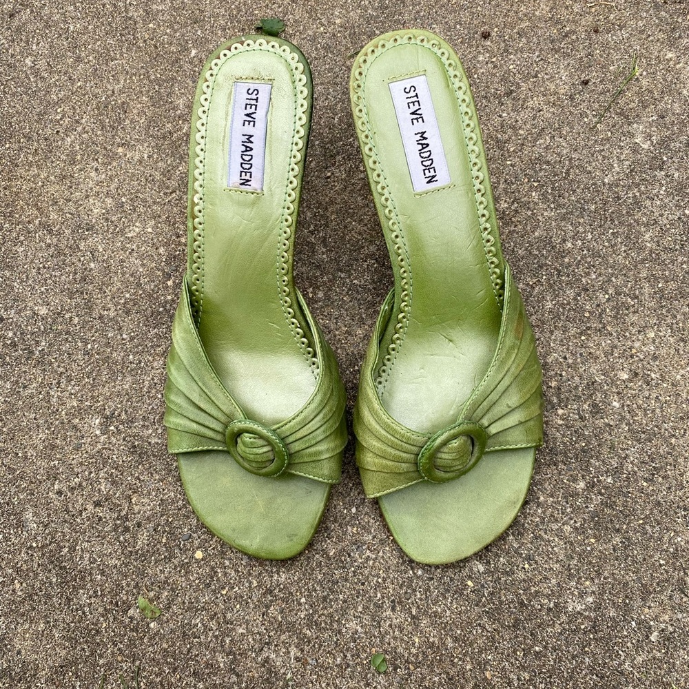 Vintage Steve Madden kitten heels